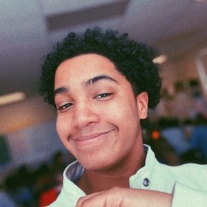 Meet your Posher, Warren